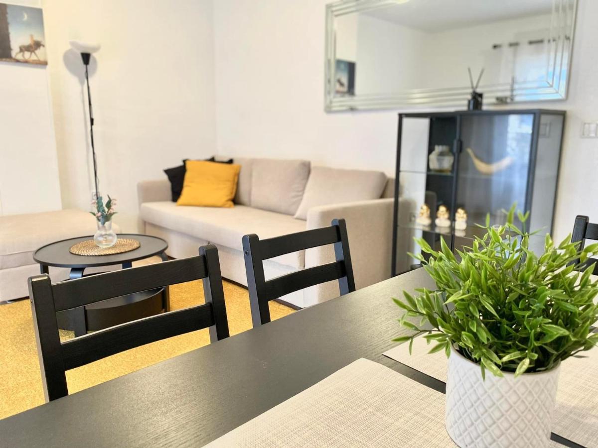 Locos Beach Holiday Apartments Torrevieja Kültér fotó